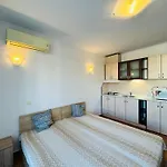 Apartman Saint Elena Complex 47 *